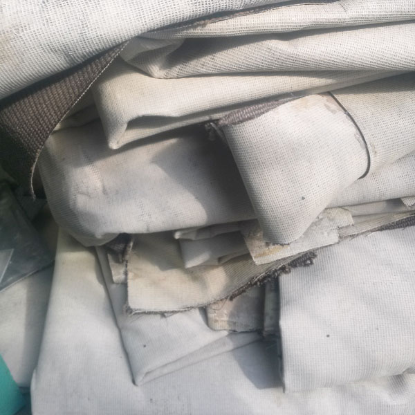 Bán thảm cũ giá rẻ